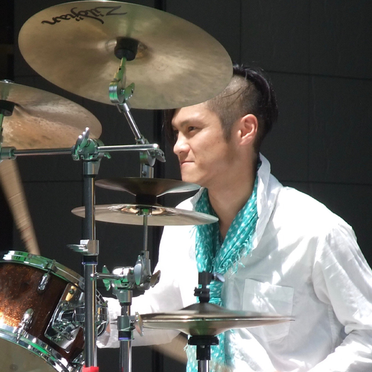 Tomoyuki Moy Suzuki